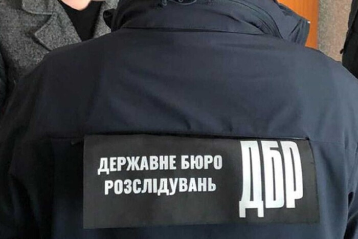 ДБР: закарпатські митники сприяли незаконному ввезенню дороговартісної електроніки