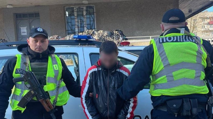 Рівень алкоголю перевищив норму в 14 разів: на Закарпатті затримали чоловіка, якого підозрюють у викраденні авто