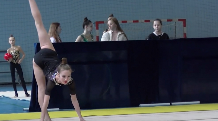 Понад 170 учасниць виступили в Ужгороді на турнірі з художньої гімнастики (ВІДЕО)