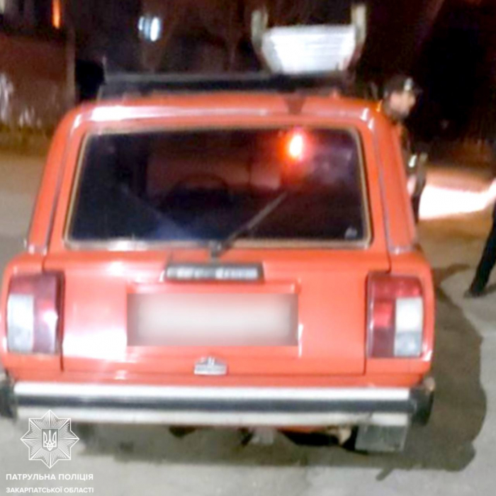 На Закарпатті притягнули до відповідальності чоловіка, який їздив пішохідною зоною, наражаючи громадян на небезпеку