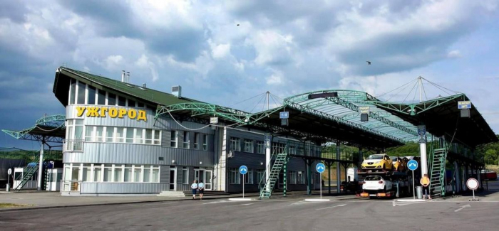 Закарпатська митниця передала майно для потреб оборони та національної безпеки на 88 млн грн