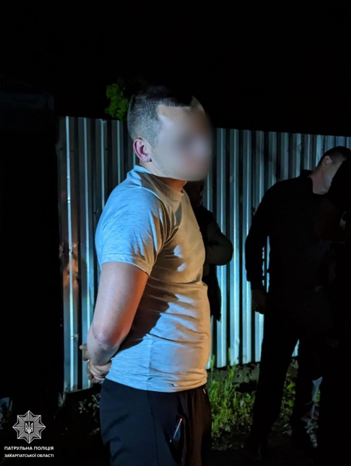 Мукачівські патрульні виявили нетверезого водія, який пропонував хабар у розмірі 100 євро, щоб уникнути відповідальності