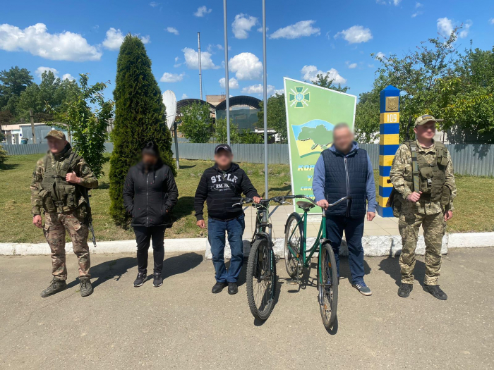 На Закарпатті затримали двох велосипедистів-ухилянтів (ФОТО)
