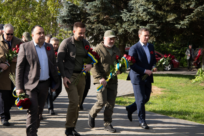 В Ужгороді відзначили День пам’яті та примирення (ФОТО)