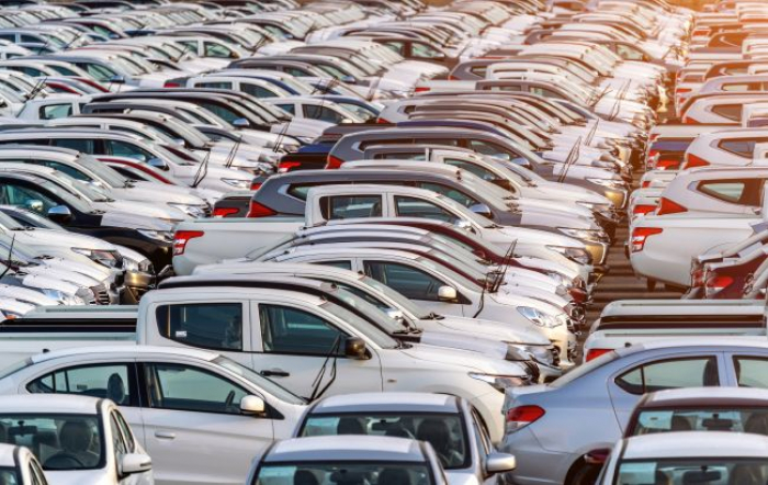 В Україні повернуть "нульове" розмитнення авто?