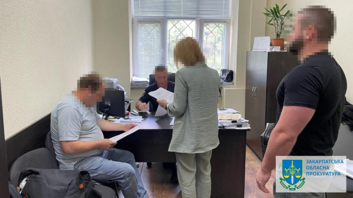 Прокуратура: колишній керівник аеропорту "Ужгород" завдав збитків на 7,5 мільйонів гривень. Справу скерували до суду