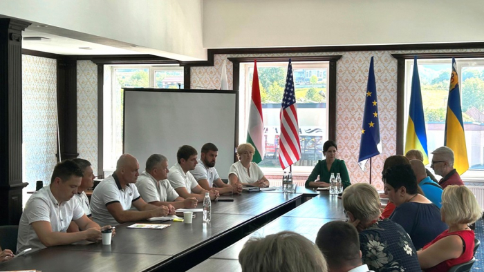 Податківці Закарпаття провели робочу зустріч із бізнес-спільнотою Свалявської, Неліпинської та Полянської ТГ