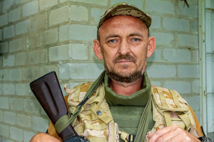 «Ми повернемось до наших коханих з перемогою», - закарпатський нацгвардієць Ростислав про власну мотивацію і службу на передовій