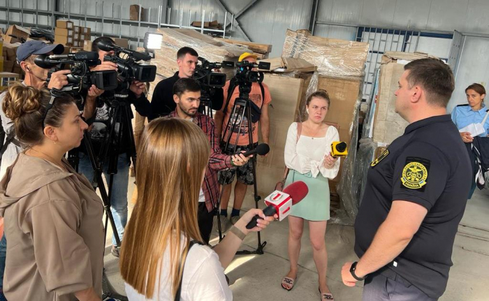 Закарпатська митниця вчергове передавала конфісковане майно