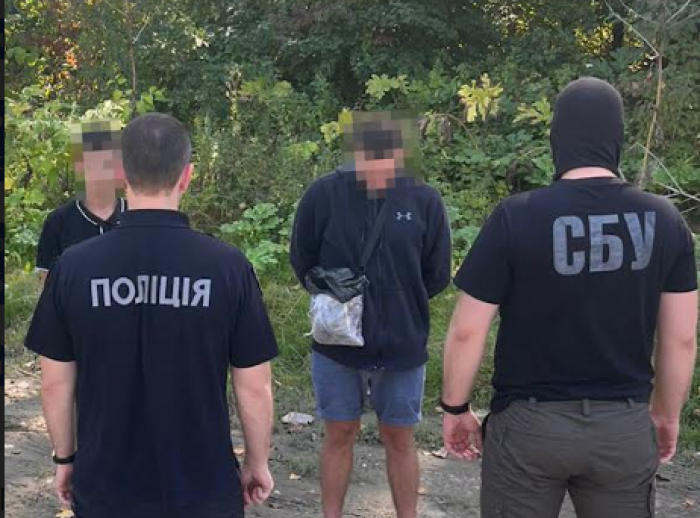 На Закарпатті СБУ продовжує виявляти та блокувати схеми незаконного перетину державного кордону ухилянтами