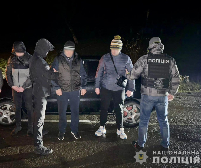 Поліція Закарпаття затримала організатора нелегального каналу переправлення військовозобов’язаних до Румунії