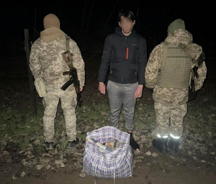 На кордоні зі Словаччиною затримали іноземця, який прямував в Україну на заробітки