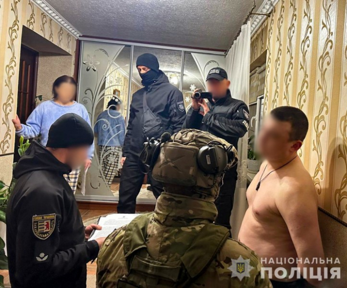 Мешканцю Закарпаття оголошено підозру за погрози поліцейському