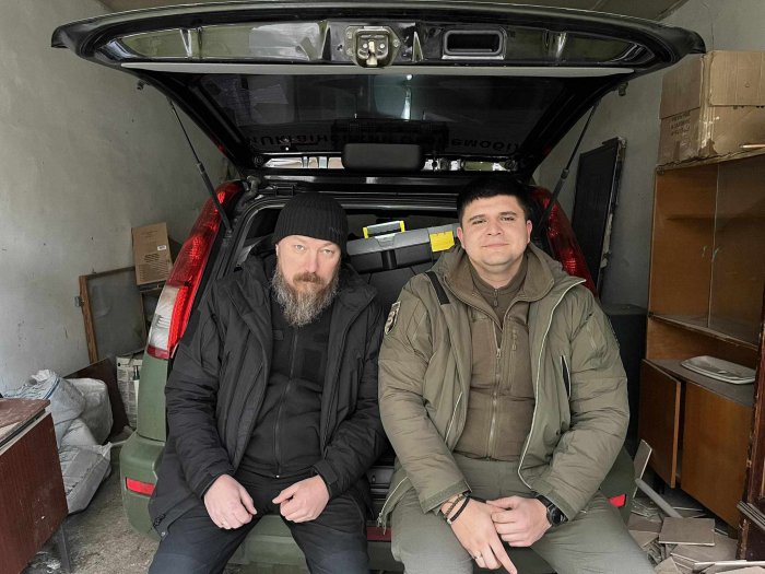 Перший український дрономобіль із Закарпаття вже доставили на фронт «Птахам Мадяра»