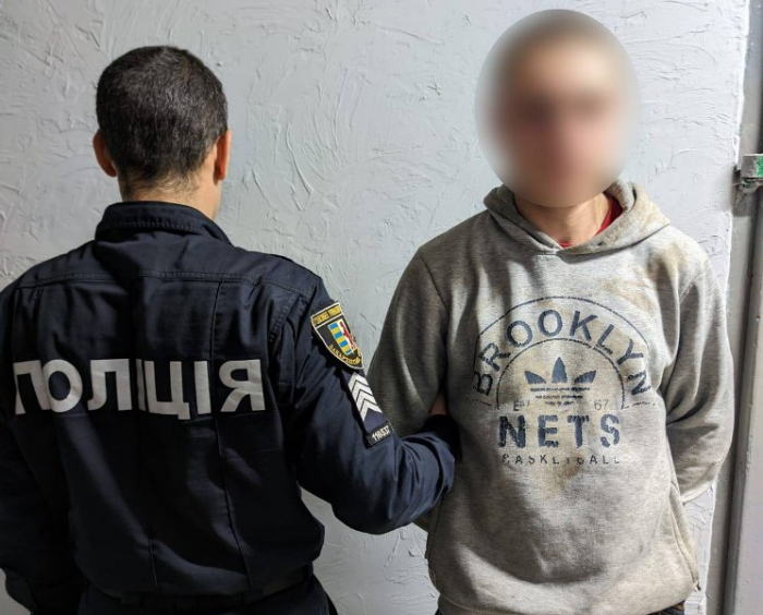 В Ужгороді за грабіж затримали неповнолітнього раніше судимого закарпатця