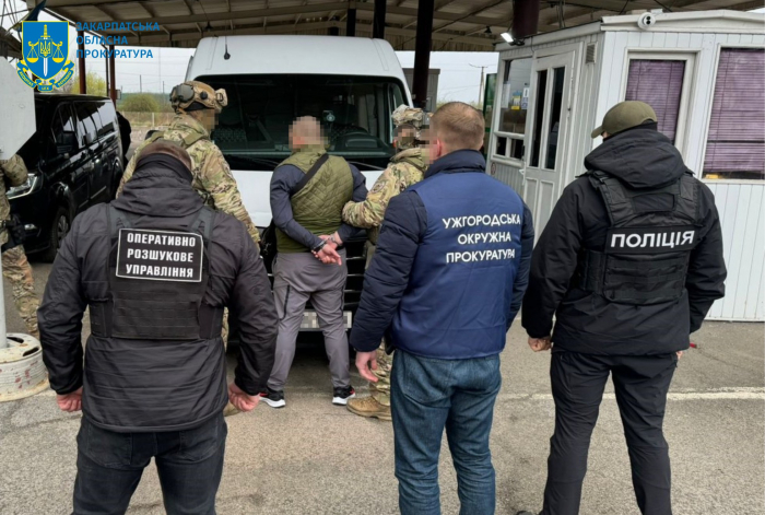 Вербував жінок виїжджати до країн Азії для надання сексуальних послуг – на Закарпатті викрили іноземця
