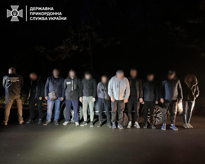 Порушники чекали два місяці в прикордонні, щоб незаконно потрапити до Угорщини