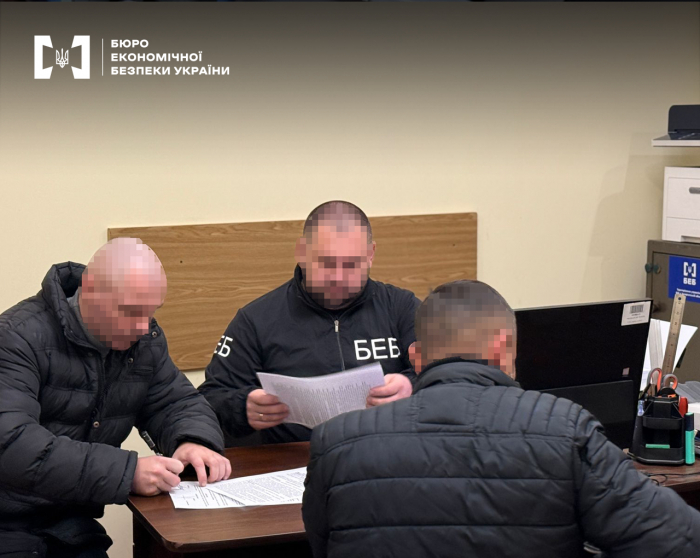 На Закарпатті повідомили про підозру депутату та військовослужбовцю за заволодіння бюджетними коштами