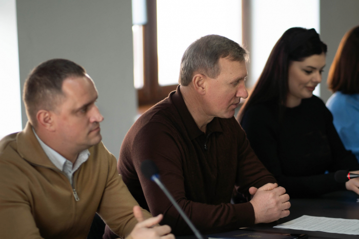 В Ужгородській міськраді на засіданні Координаційної ради обговорили питання підтримки переселенців