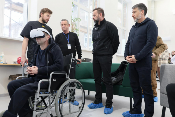 Віктор Микита ознайомився з роботою реабілітаційного відділення Обласної клінічної лікарні ім. А.Новака в Ужгороді