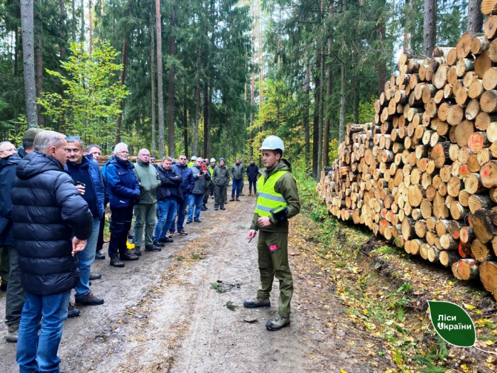 Працівники Карпатського лісового офісу взяли участь у програмі обміну досвідом з колегами з Литви