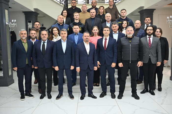 На Закарпатті готуються до відкриття нового пункту пропуску з Румунією: зустріч делегацій відбулася просто на місці будівництва