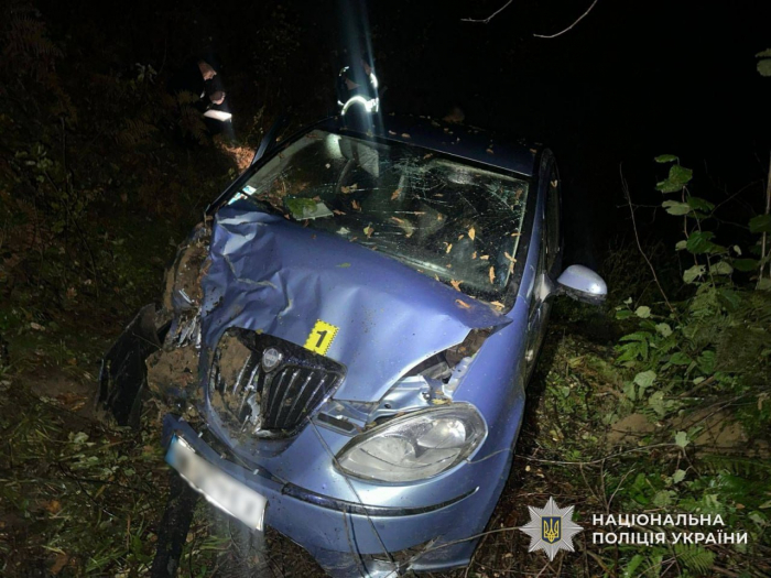 Поліцейські Хустщини розслідують аварію, внаслідок якої загинув водій легковика

