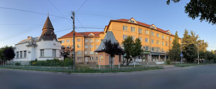 У Закарпатській обласній дитячій лікарні застосовують сучасні малотравматичні методики для лікування деформацій кісток