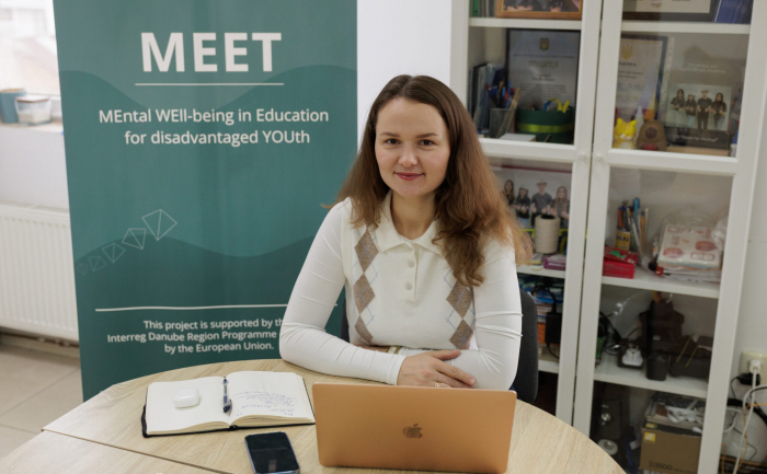 На Закарпатті втілюють міжнародний проєкт для покращення ментального здоров’я молоді в освіті