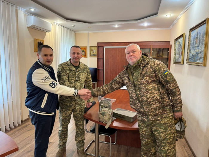 Військовослужбовець Роберт Іванчо активно допомагає військам, які боронять країну