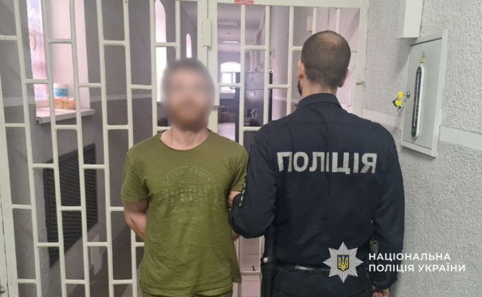 Поліцейські Мукачівщини затримали підозрюваного в умисному вбивстві жителя села Ракошино