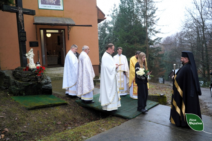 В Ужгородському надлісництві відбулася урочиста літургія в капличці Святого Губерта (ФОТО)