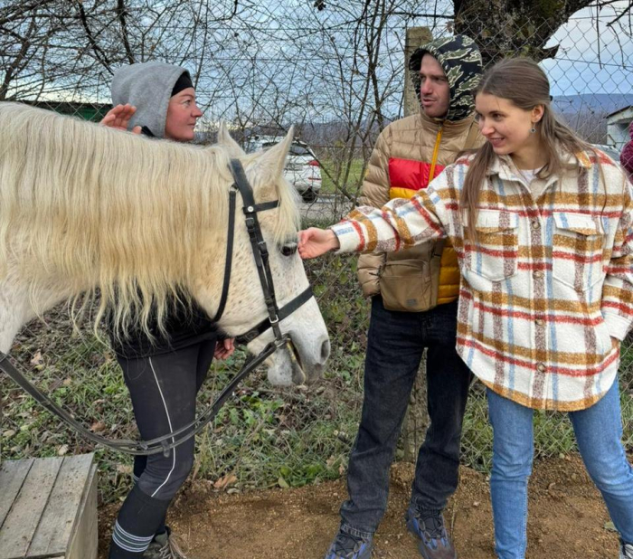Ужгородські ветерани взяли участь у реабілітаційному інтенсиві з іпотерапії