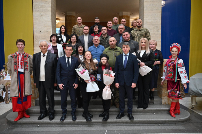 10 закарпатців нагородили за вагомий внесок у зміцнення держави та розвиток краю