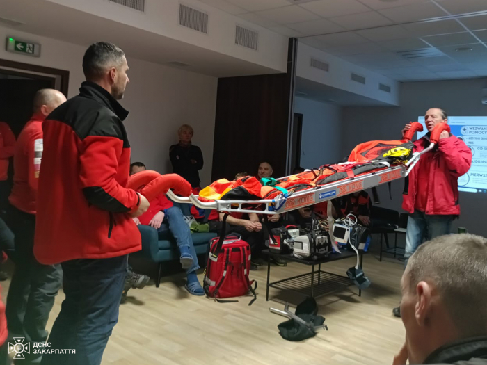 Закарпатські гірські рятувальники переймали європейський досвід, щоб ще ефективніше рятувати життя