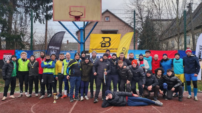 Благодійний футбольний турнір на честь ветеранів війни та пам'яті загиблих захисників провели на Закарпатті