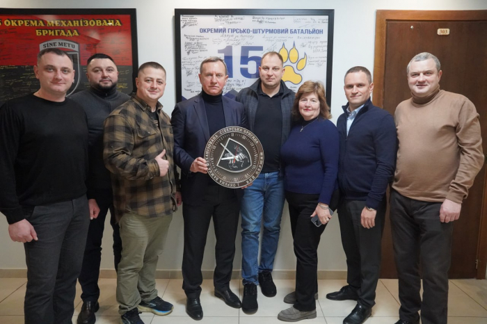 В Ужгородській міськраді відбулася зустріч із представником Сіверської бригади