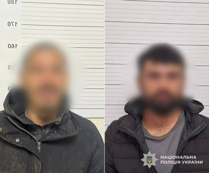 На Хустщині двоє раніше судимих побили пенсіонерку, щоб викрасти алкоголь – поліція затримала грабіжників