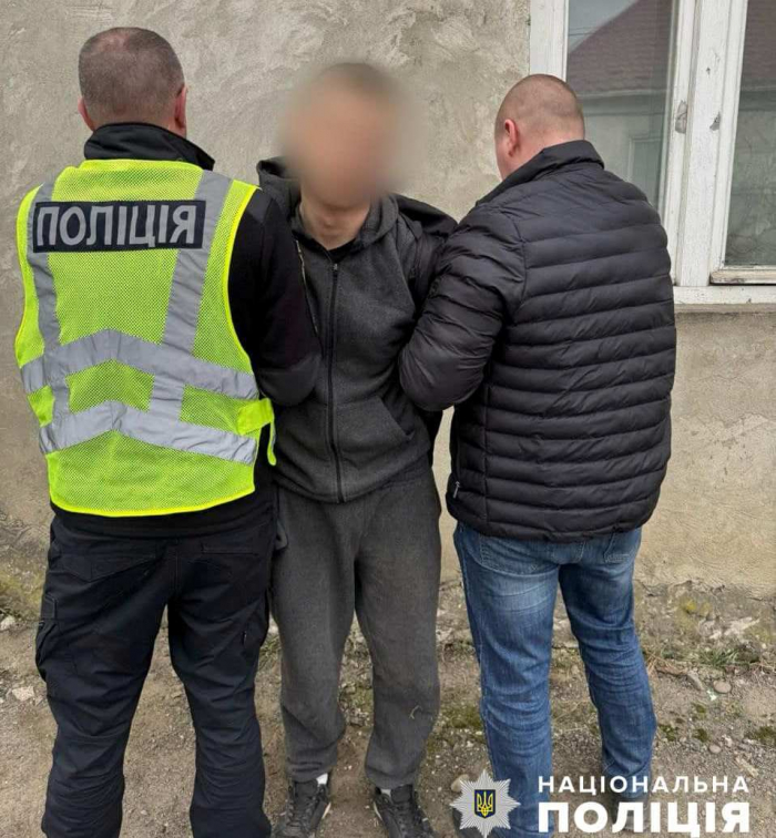 У Виноградові поліція затримала наркоторговця – зловмисник збував амфетамін