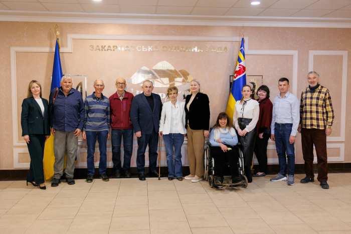 Закарпатські та швейцарські благодійники об’єднують зусилля для підтримки людей з інвалідністю