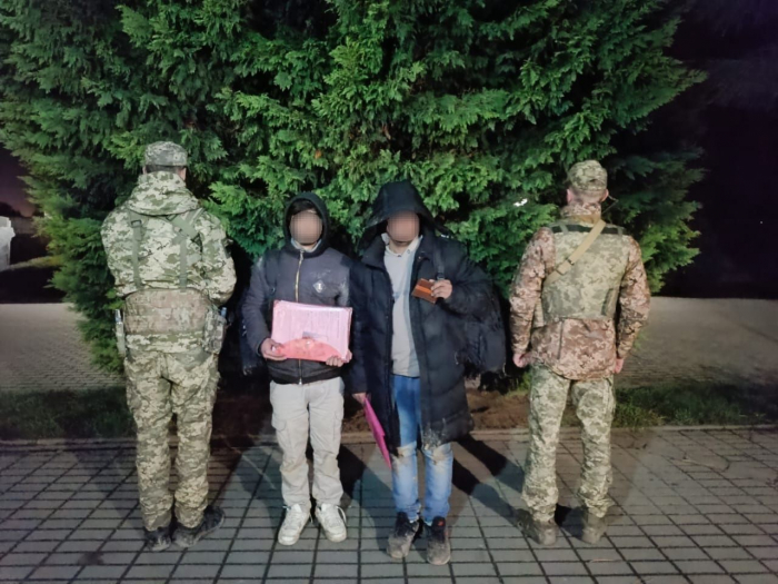 На кордоні зі Словаччиною затримали двох азійців