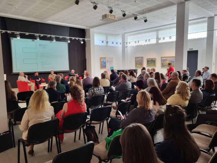 В Ужгороді триває Міжнародна науково-практична конференція «Ерделівські читання»