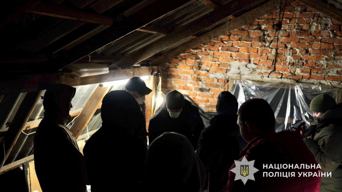 Поліція Закарпаття затримала зловмисника, причетного до організації та утримання масштабної нарколабораторії на Мукачівщині