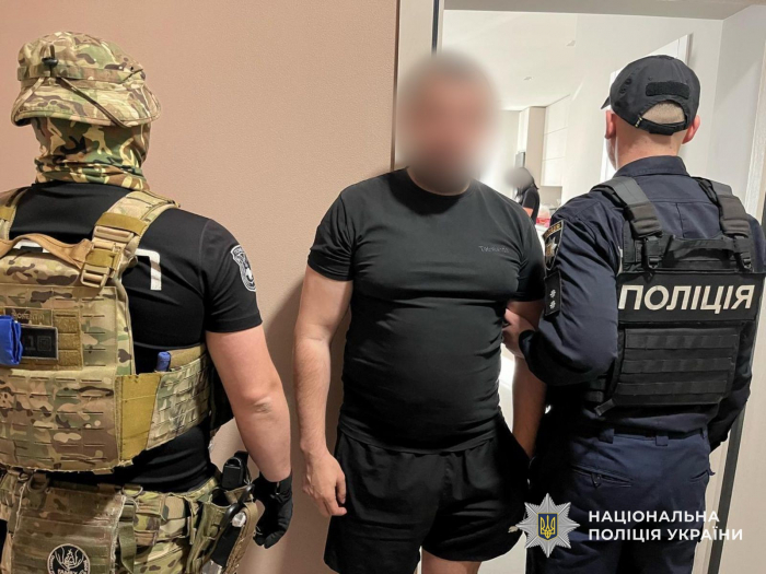 Афера з нерухомістю на понад 14 млн грн: поліція Ужгородщини повідомила про підозру двом зловмисникам, які ошукали закарпатку