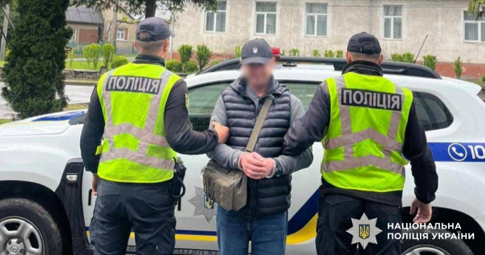 У Перечині поліція затримала сімейного кривдника, який під час сварки погрожував дружині підірвати гранату