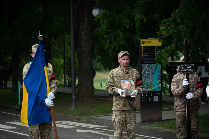 В Ужгороді попрощалися із 51-річним захисником Юрієм Булецою