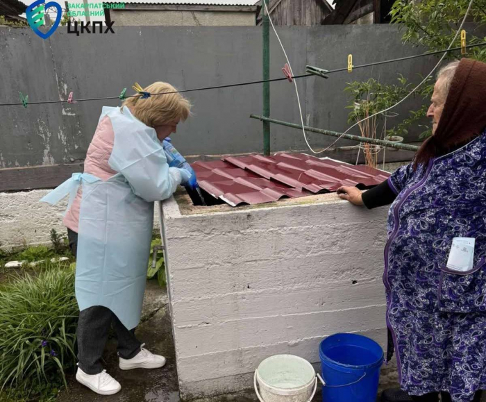 Понад 400 людей перебувають під медичним наглядом через спалах вірусного гепатиту А в Ізі на Хустщині