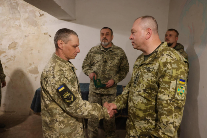 Нагороди на лінії вогню: голова ДПС відзначив воїнів Мукачівського прикордонного загону
