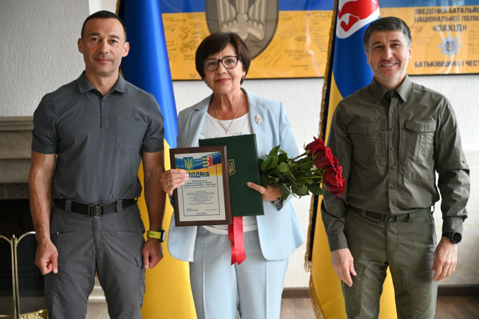 У Закарпатській ОВА відзначили працівників легкої промисловості