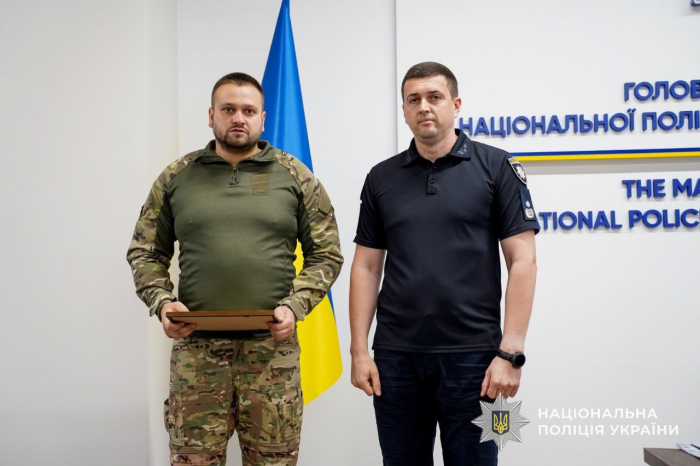 Бійців стрілецького батальйону поліції Закарпаття нагороджено відзнаками Президента України